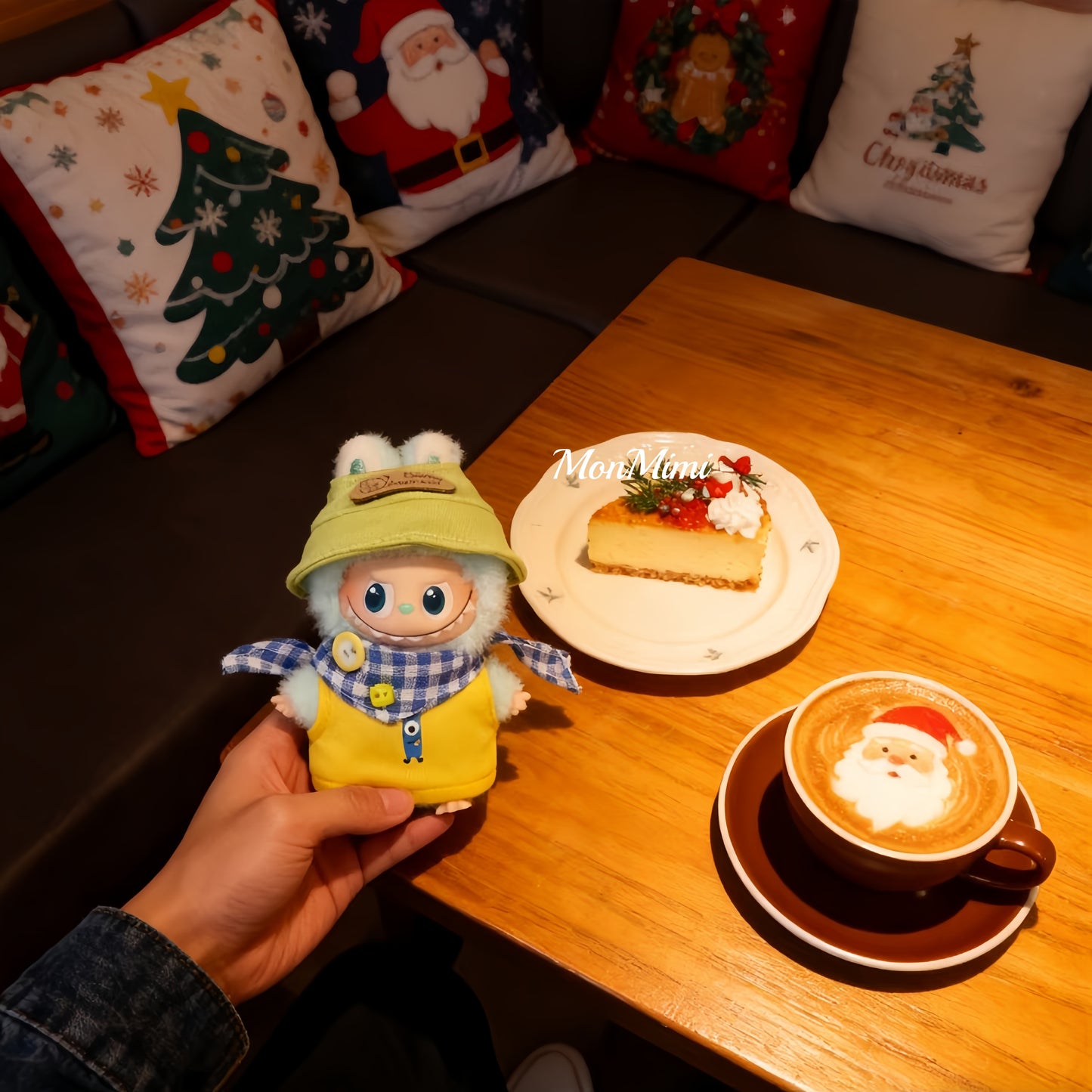 10cm Mini Monsters Labubu Cute Letter Doll Outfit Lm009